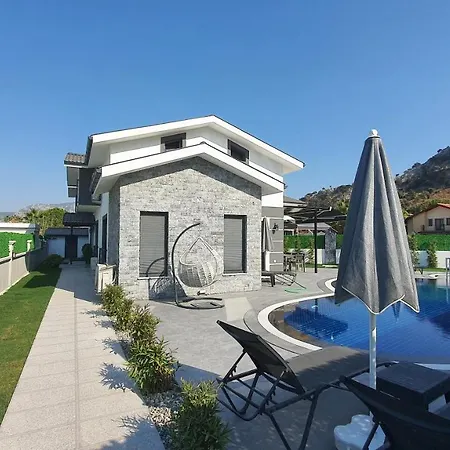 Svarti * Dalyan